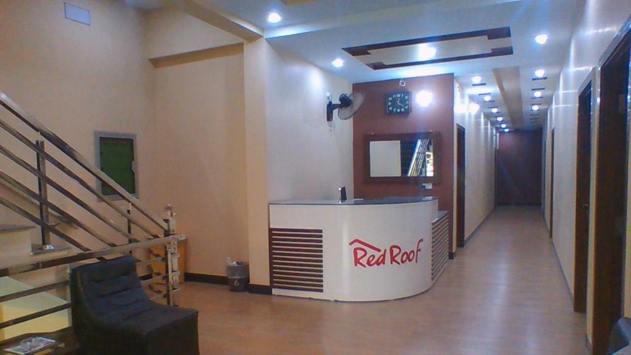 Red Roof Hotel Sahiwal Exterior photo